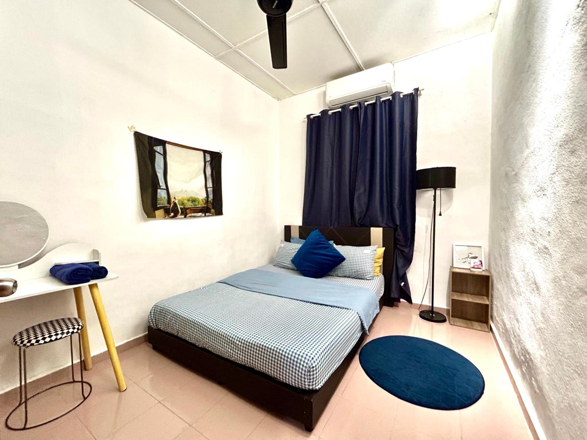Cozy 255 Entire 3 Bedroom House At Alma بوكيت ميرتاجام المظهر الخارجي الصورة